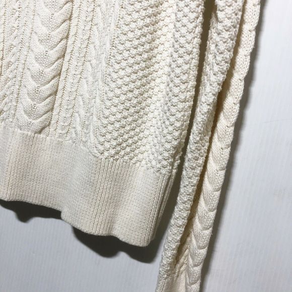 Gap Oatmeal Chunky Cable Knit Pullover Sweater - Picture 4 of 10